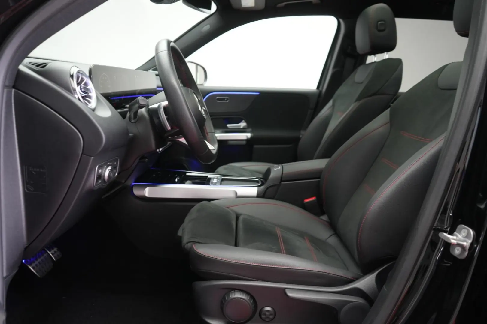 GLB 220 d 4Matic 8G-DCT AMG Navi/Distronic/Kamer