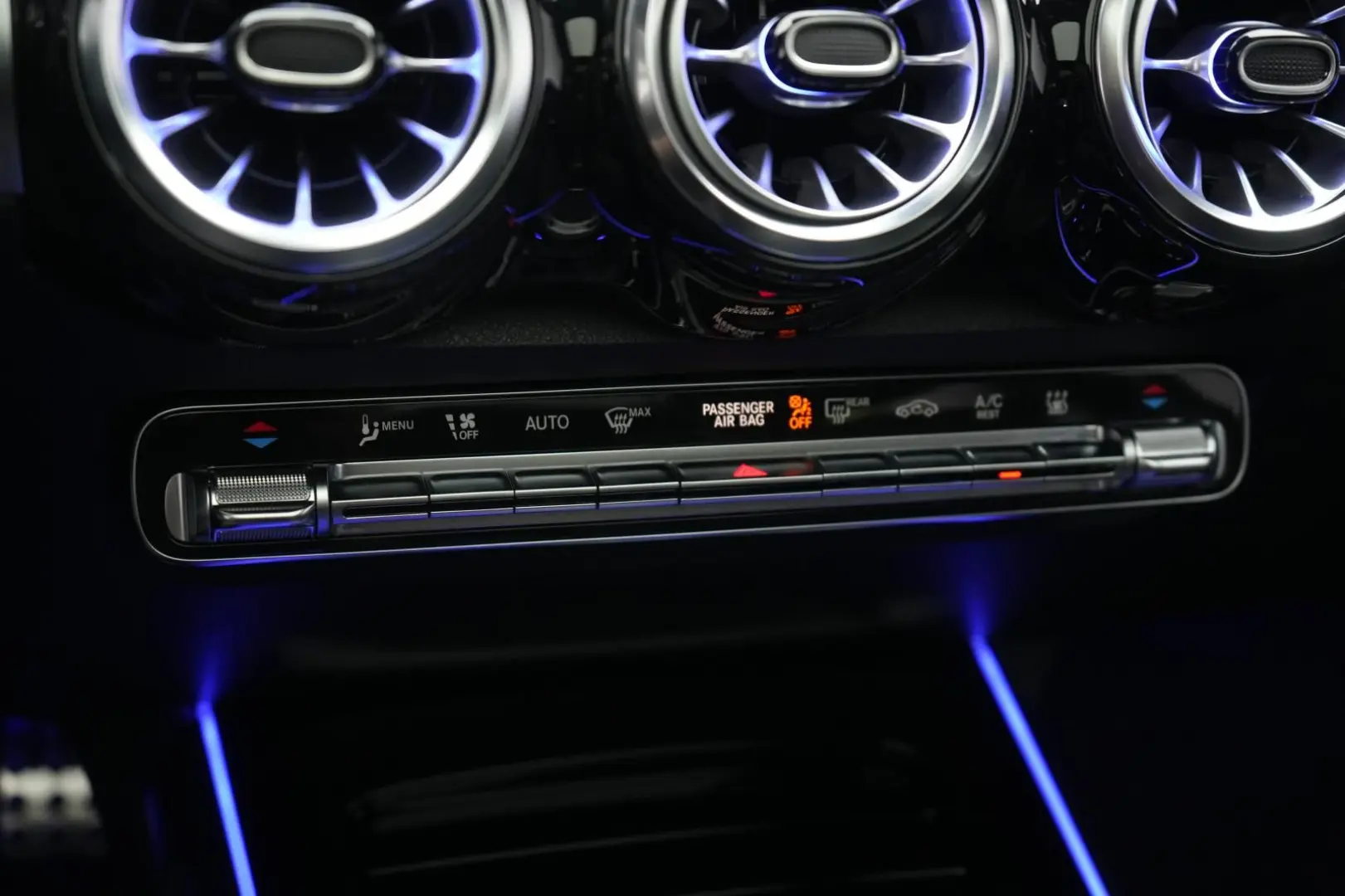 GLB 220 d 4Matic 8G-DCT AMG Navi/Distronic/Kamer