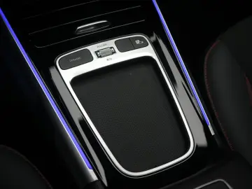 GLB 220 d 4Matic 8G-DCT AMG Navi/Distronic/Kamer