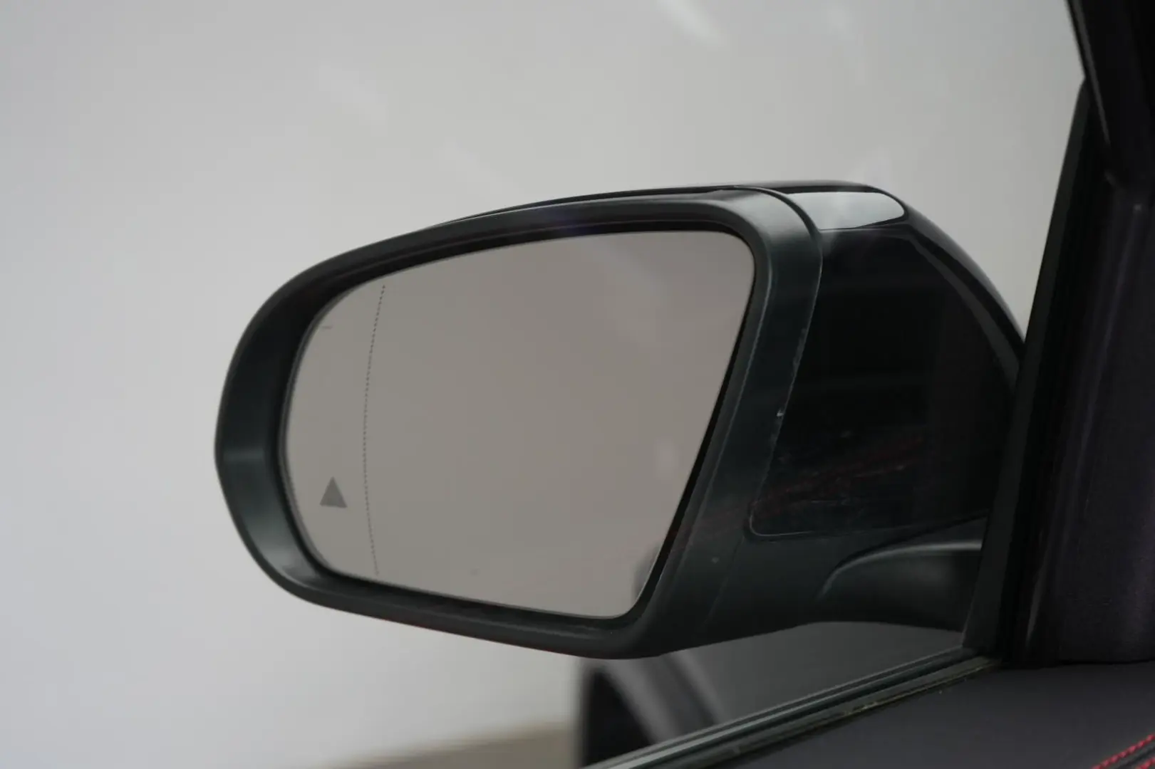 GLB 220 d 4Matic 8G-DCT AMG Navi/Distronic/Kamer