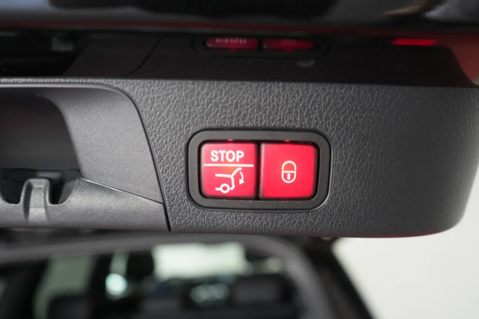 GLB 220 d 4Matic 8G-DCT AMG Navi/Distronic/Kamer