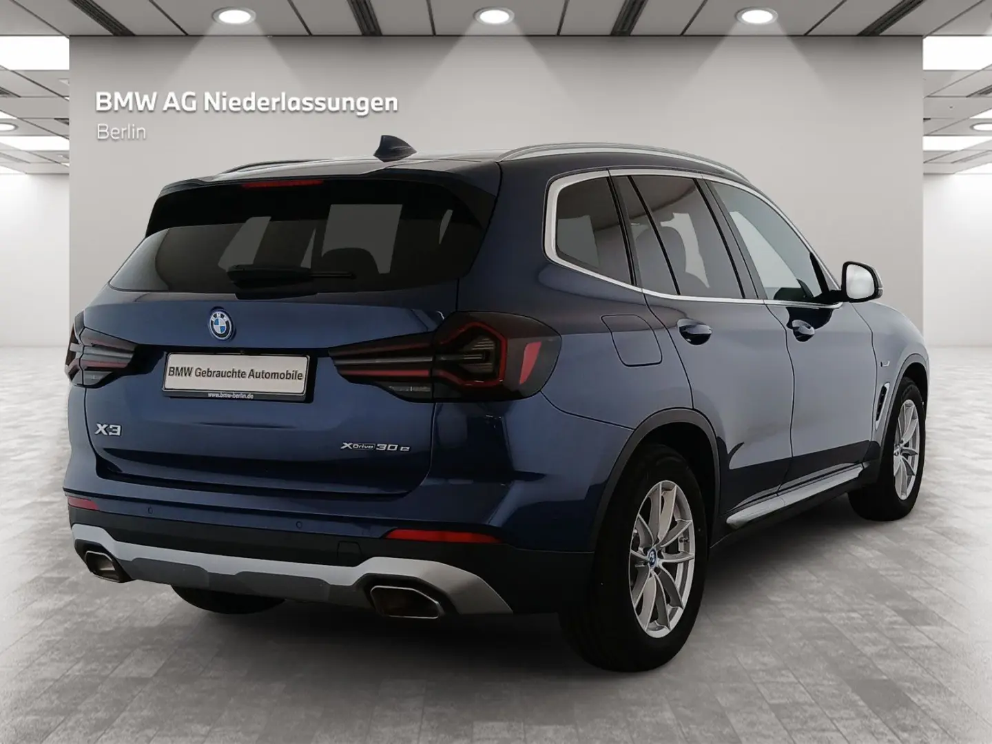 X3 xDrive30e AHK LiveCockpitProf Head-Up Laser