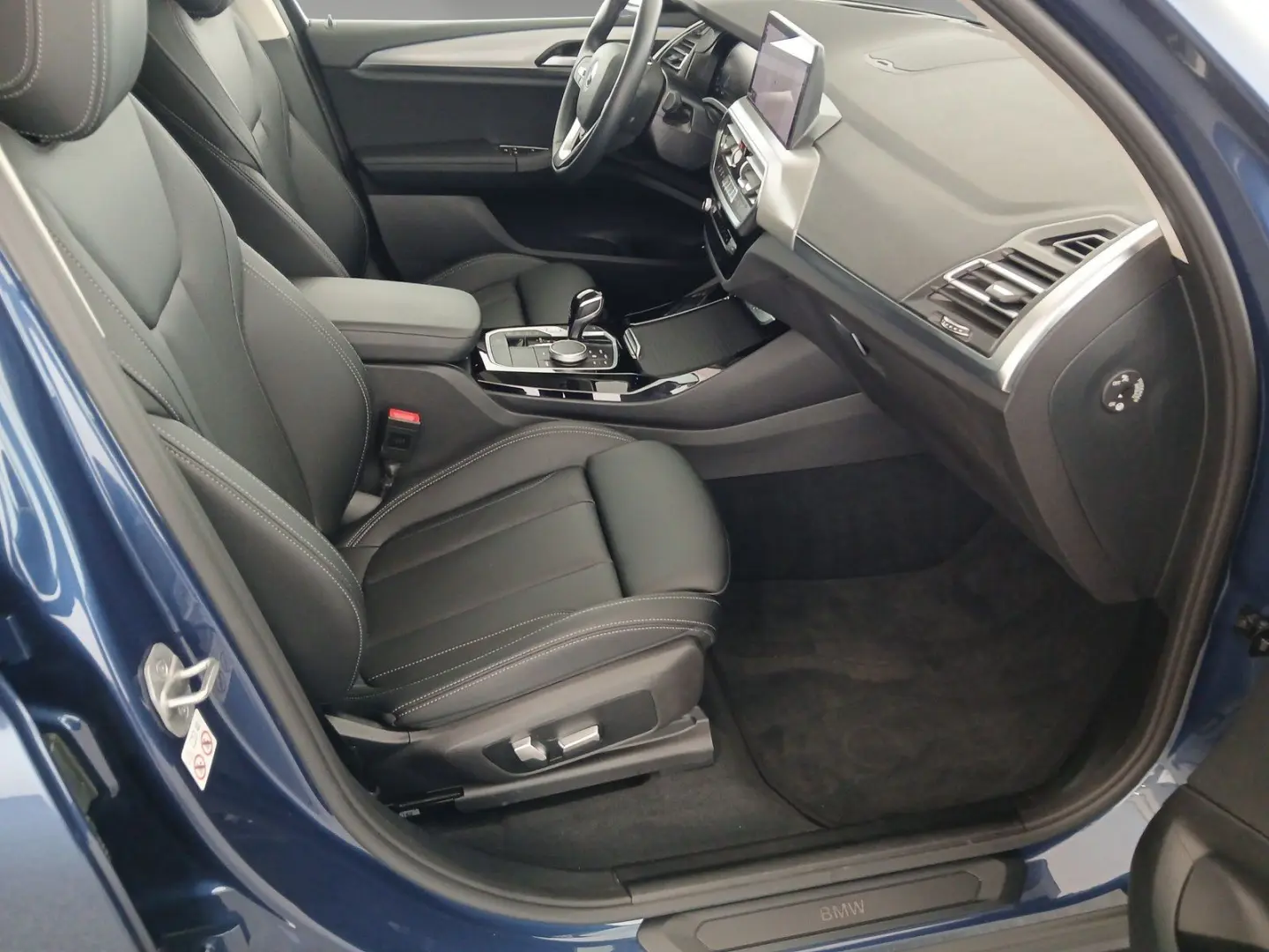 X3 xDrive30e AHK LiveCockpitProf Head-Up Laser