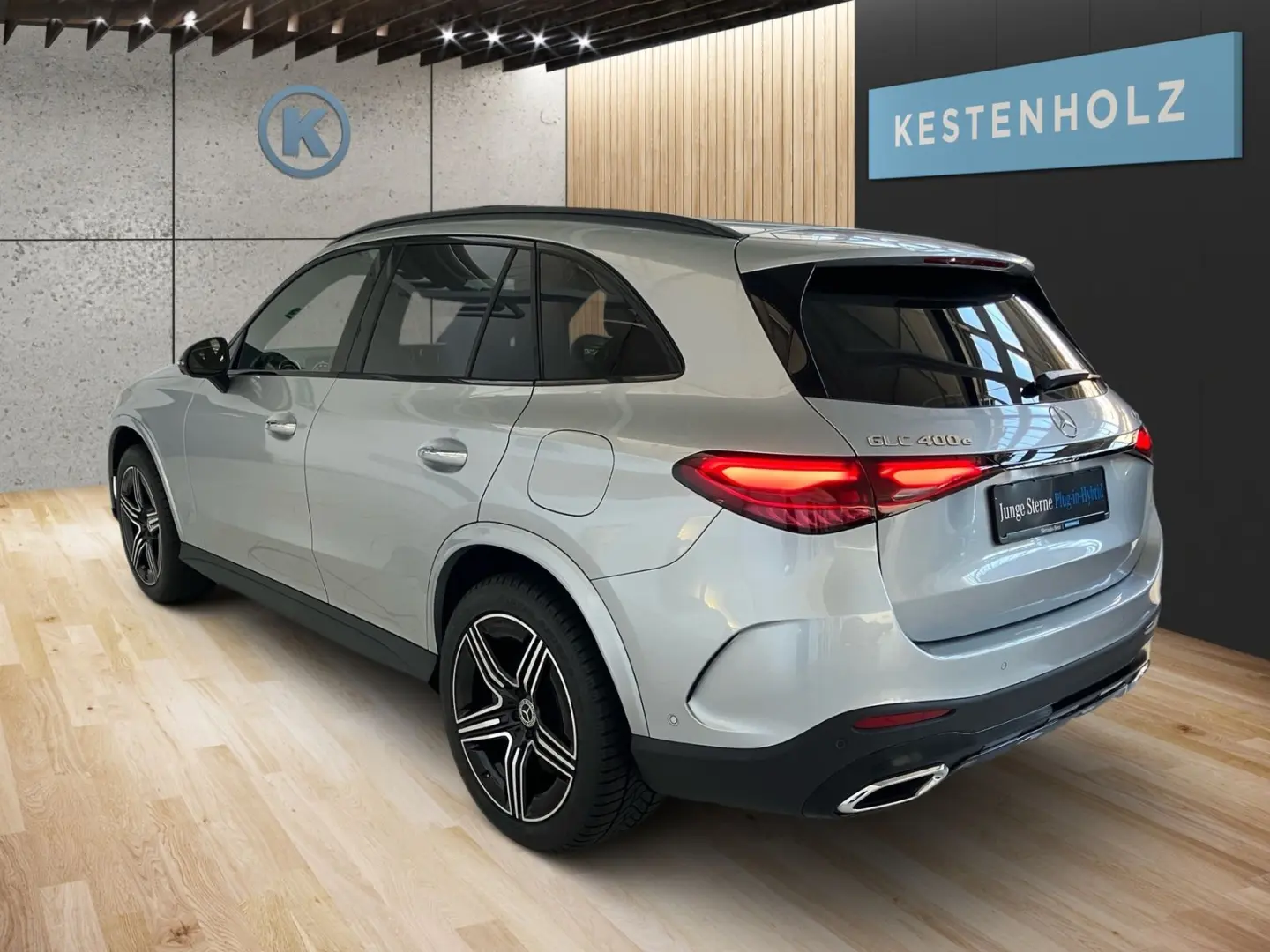 GLC 400 e 4M *AMG*NIGHT*AHK*MEMO*PANO*STHZ*360°*