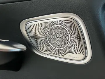 GLC 400 e 4M *AMG*NIGHT*AHK*MEMO*PANO*STHZ*360°*