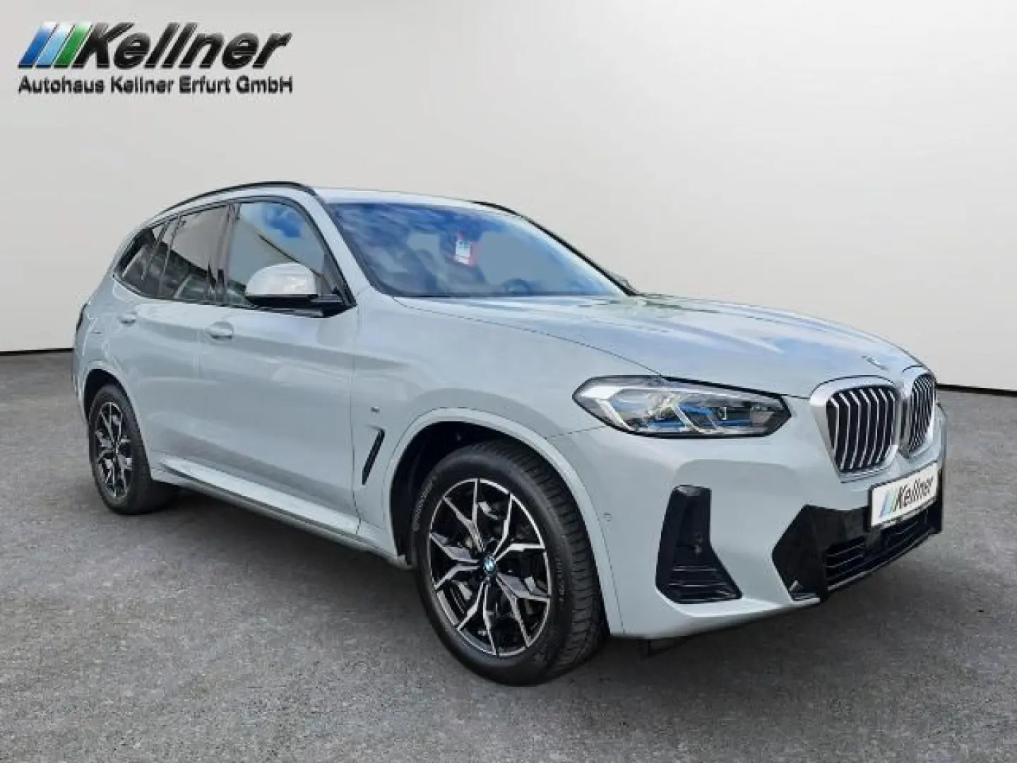 X3  30i xDrive+M-Sport+ACC+AHK+HeadUp+Stdhzg.Pan
