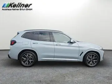 X3  30i xDrive+M-Sport+ACC+AHK+HeadUp+Stdhzg.Pan