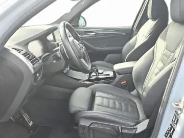 X3  30i xDrive+M-Sport+ACC+AHK+HeadUp+Stdhzg.Pan