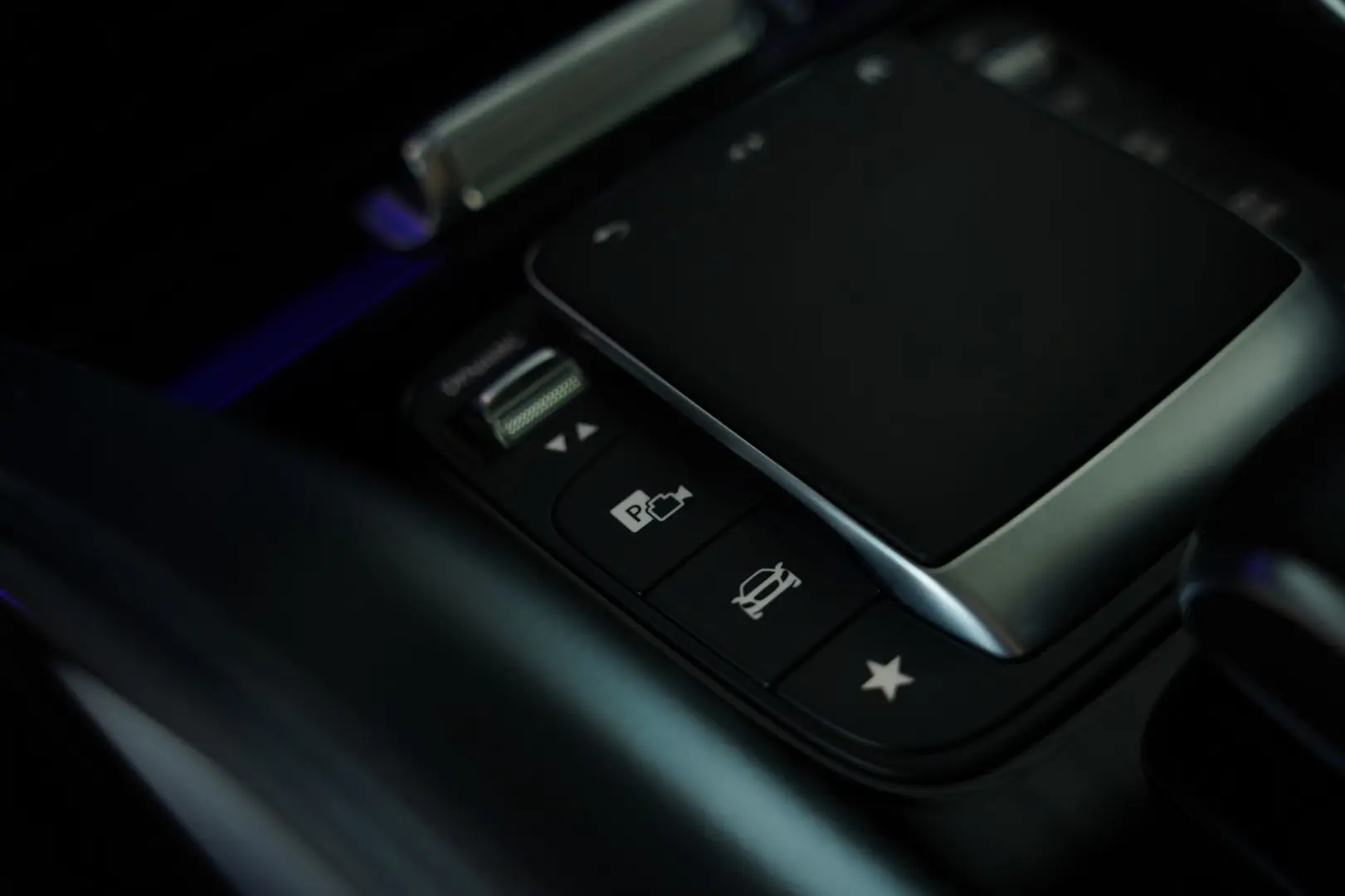 GLE 350 d 4M AMG Line 1.H *Pano*Wide*Distr*AHK
