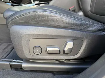 X3 xDrive30e Laser DA ACC PA+ Pano AHK HuD HiFi