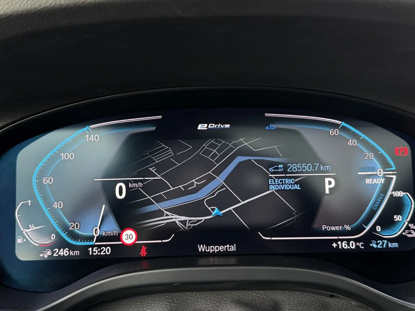 X3 xDrive30e Laser DA ACC PA+ Pano AHK HuD HiFi