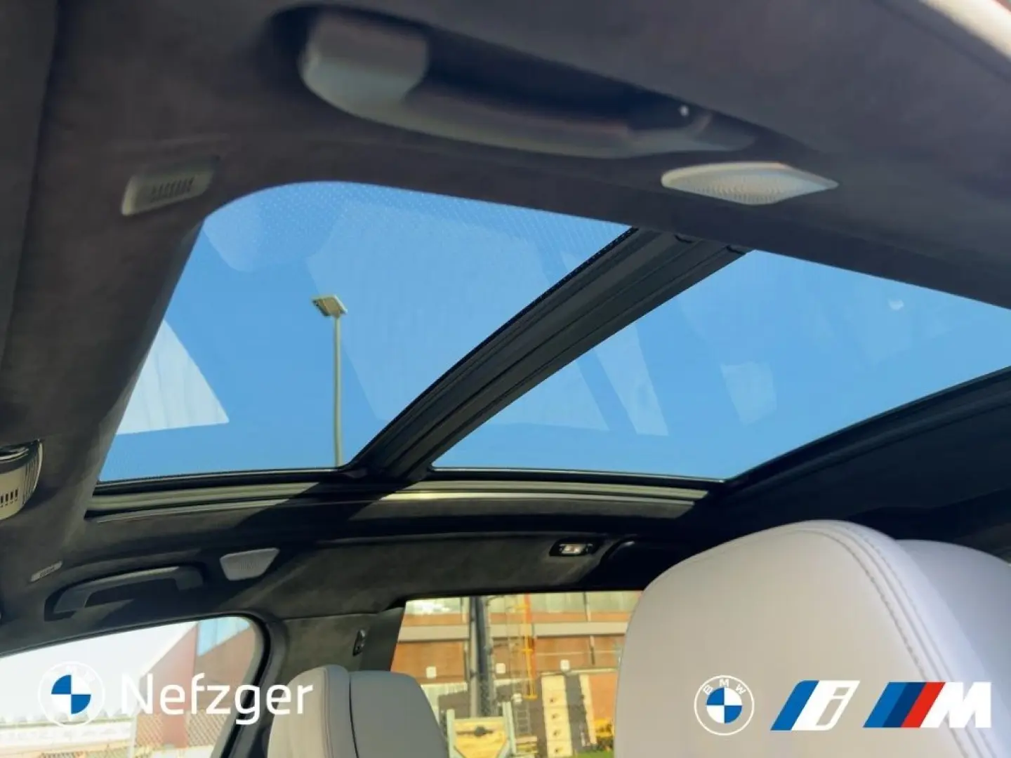 X7 xDrive40d M Sport Massage B&W Panorama Standh
