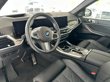 X5 30d xDrive M Sportpaket LED/HUD/360°/AHK/PANO