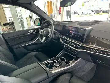 X5 30d xDrive M Sportpaket LED/HUD/360°/AHK/PANO