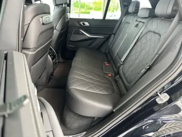 X5 30d xDrive M Sportpaket LED/HUD/360°/AHK/PANO