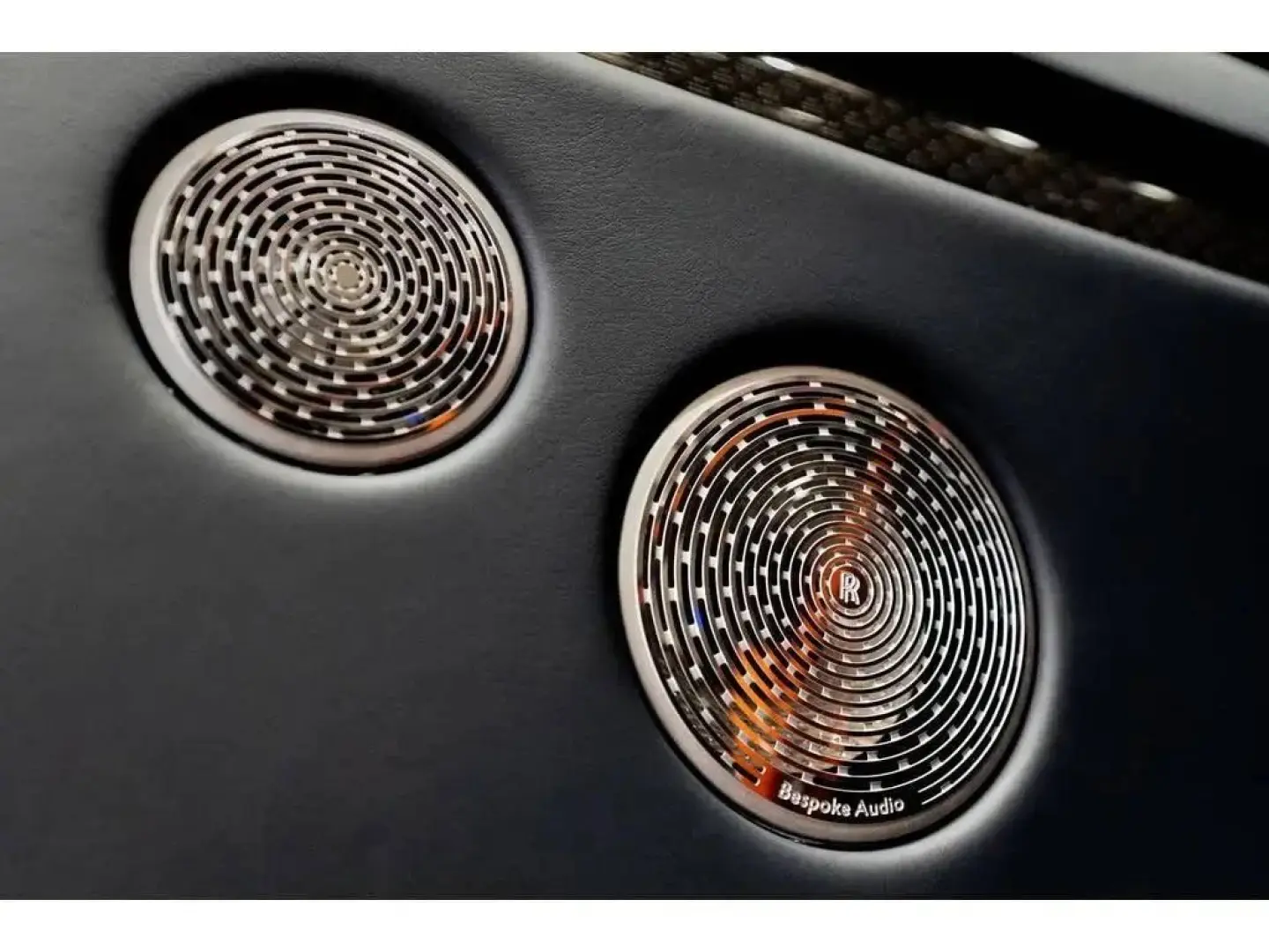 Ghost Black Badge HUD TV Massage inkl. Lieferung