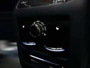 Ghost Black Badge HUD TV Massage inkl. Lieferung