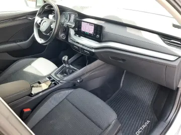 Skoda Octavia 1.5 TSI Ambition