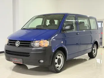 Volkswagen T5 Caravelle 2.0 TDI