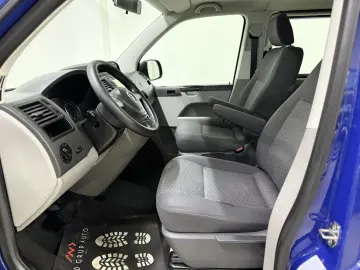 Volkswagen T5 Caravelle 2.0 TDI