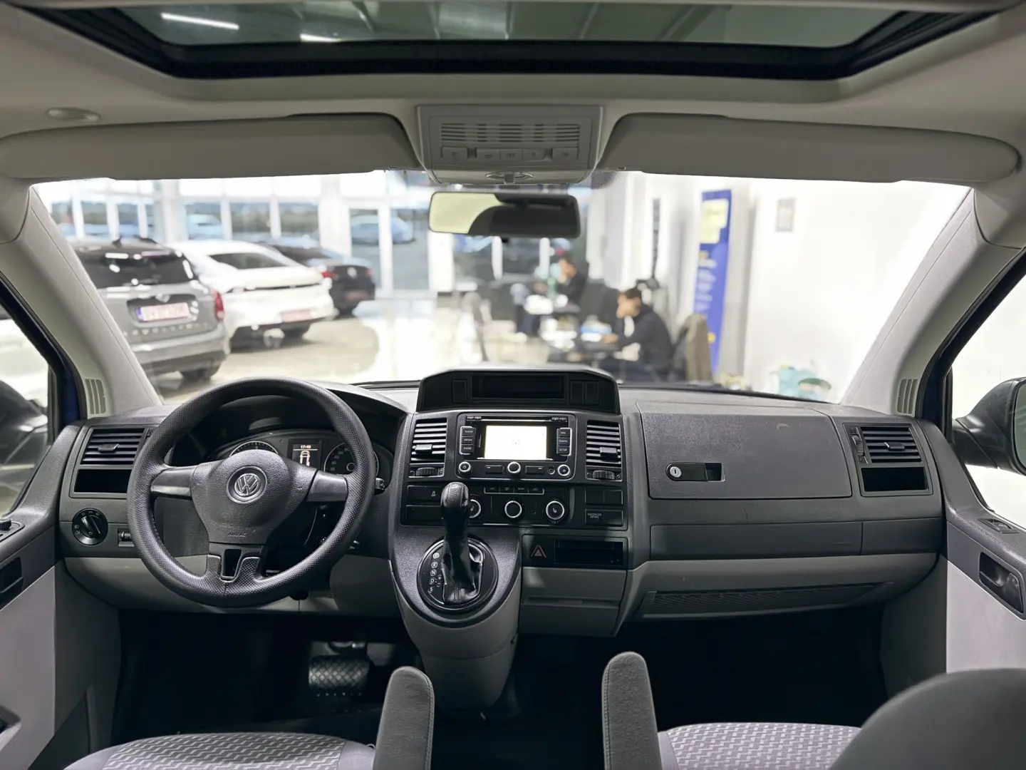 Volkswagen T5 Caravelle 2.0 TDI