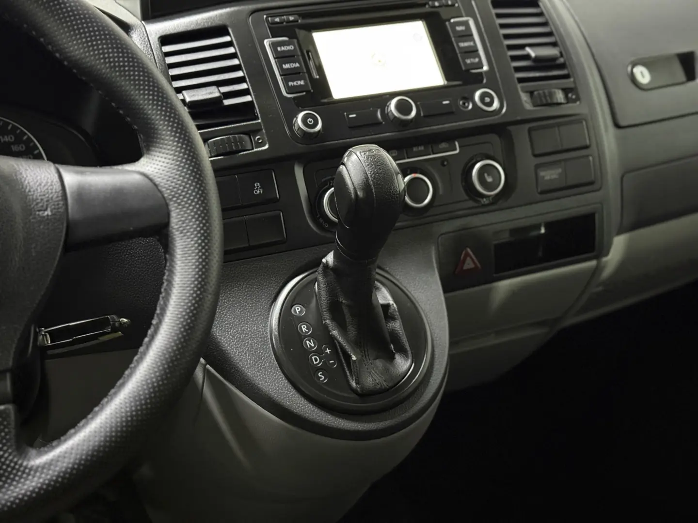 Volkswagen T5 Caravelle 2.0 TDI
