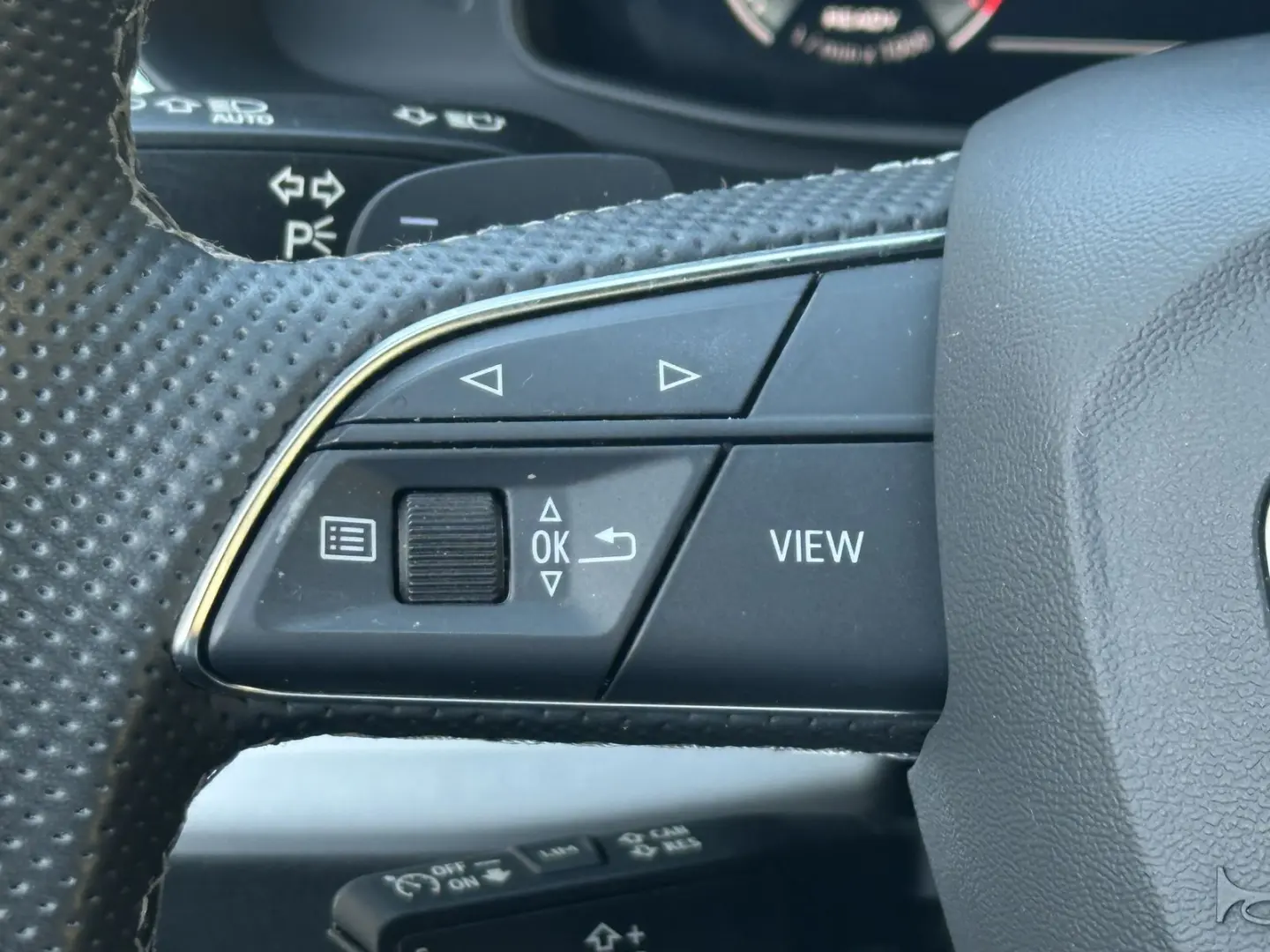 Q8  45 TDI quattro tiptronicS line Sport   AHK