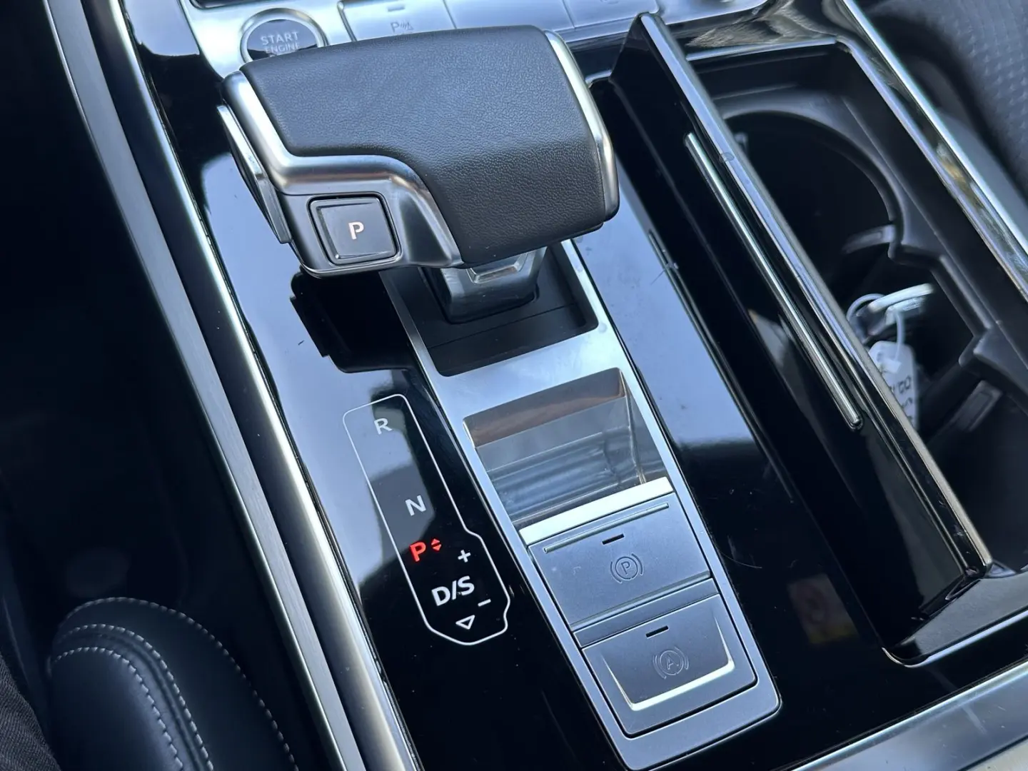 Q8  45 TDI quattro tiptronicS line Sport   AHK