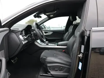 Q8 55 TFSI S Line Quattro