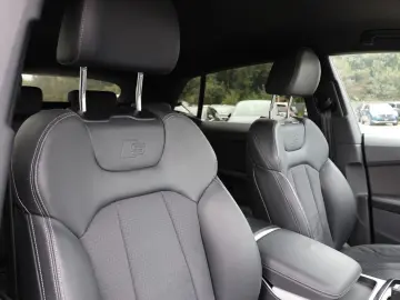 Q8 55 TFSI S Line Quattro