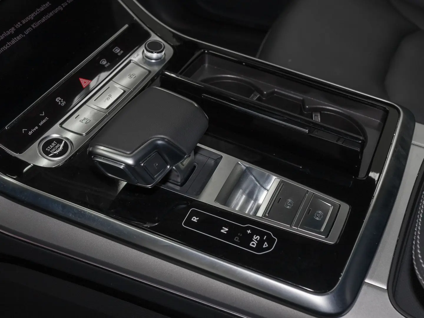 Q8 45 TDI Q NP108 LUFT MATRIX AHK LM21