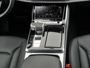 Q8 45 TDI quattro AHK*360°*Air*Matrix*HuD