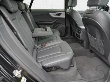 Q8 45 TDI quattro AHK*360°*Air*Matrix*HuD