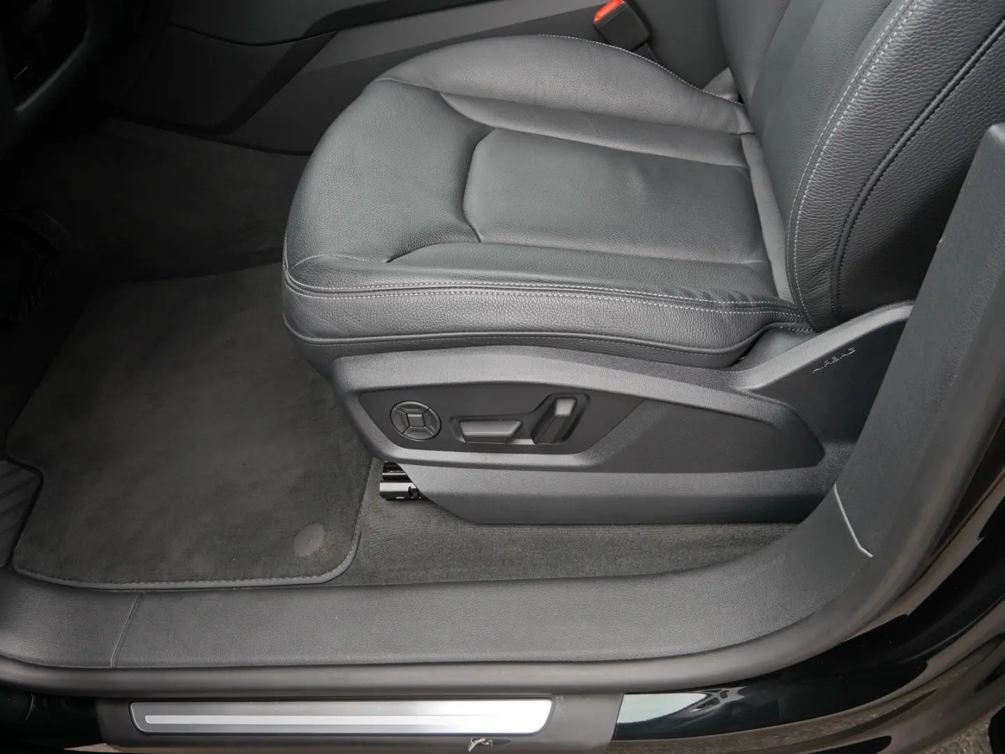 Q8 45 TDI quattro AHK*360°*Air*Matrix*HuD