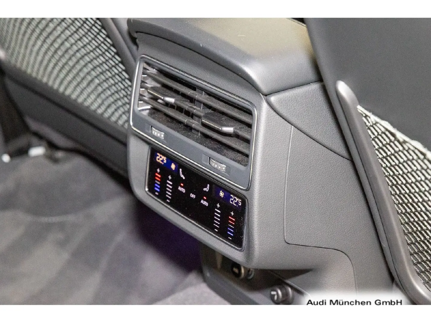 Q8 50 TDI qu. tiptr. S line AHK/Virtual+/HUD/Mat