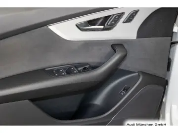 Q8 50 TDI qu. tiptr. S line AHK/Virtual+/HUD/Mat