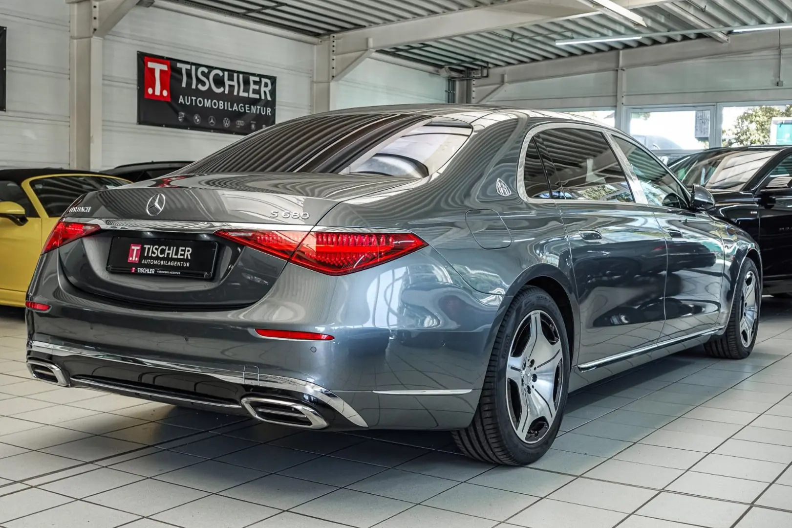 Maybach S680 4Matic