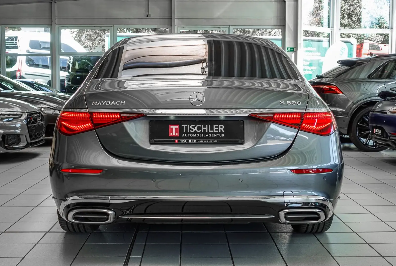 Maybach S680 4Matic