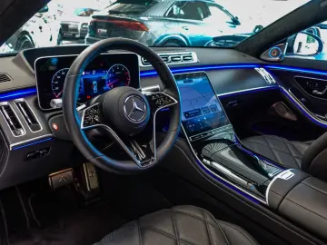 Maybach S680 4Matic