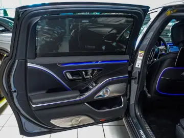 Maybach S680 4Matic