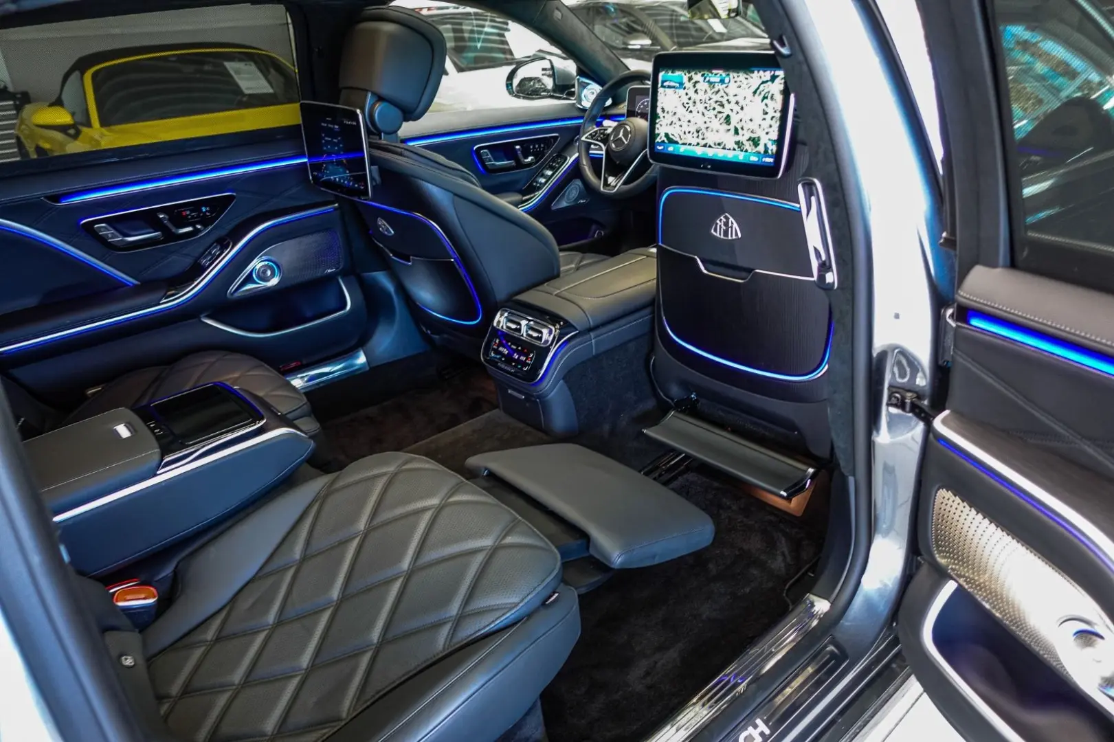 Maybach S680 4Matic