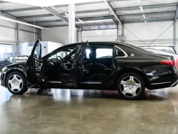 Maybach S 680 4M
