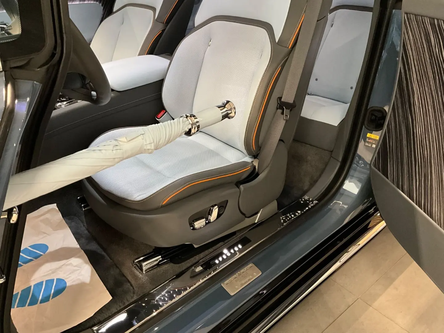 Rolls-Royce Spectre