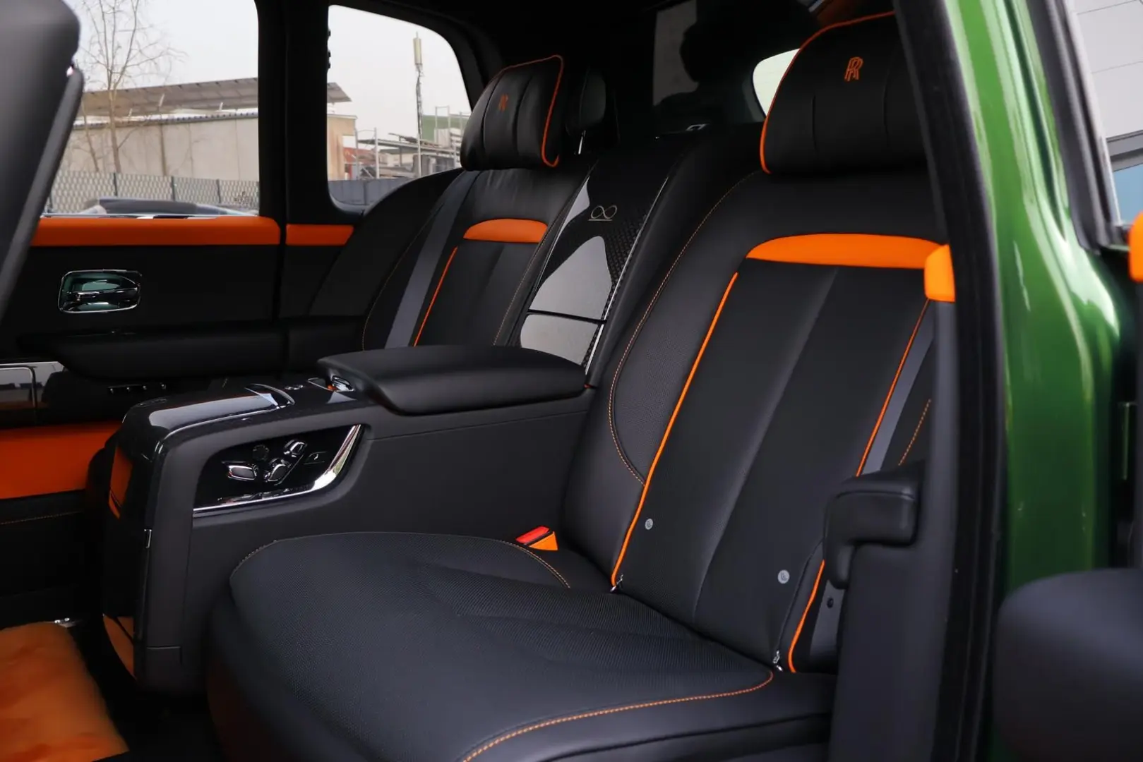 Cullinan BlackBadge NOVITEC