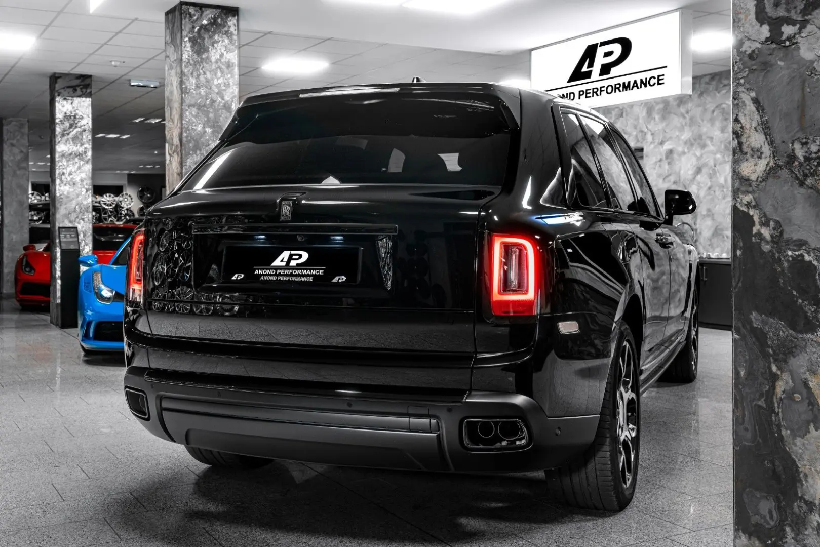 Cullinan Black Badge