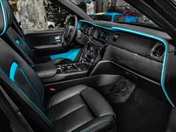 Cullinan Black Badge