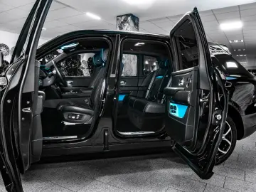 Cullinan Black Badge