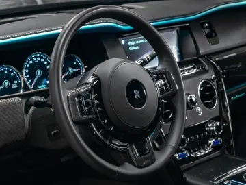 Cullinan Black Badge