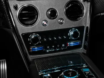 Cullinan Black Badge