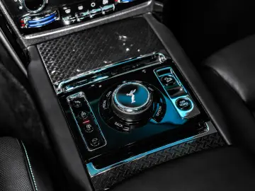 Cullinan Black Badge